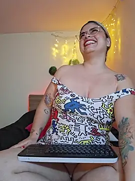 Snapshot of Juliietha_servas chatting on 14, 1, 2026 Juliietha servas online show from 14, 1, 2026