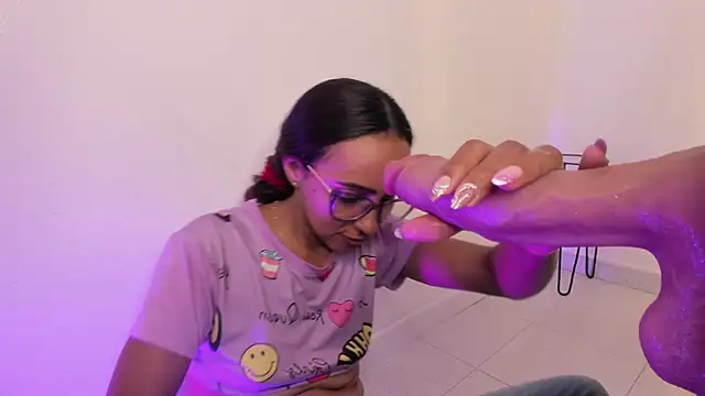 KELSEY FOXY online show from 10, 3, 2025