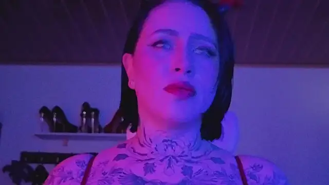 Olivia seex online show from 19, 12, 2025