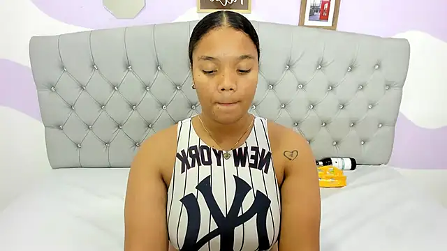 Snapshot of BRIYITHMENA chatting on 1, 3, 2025 BRIYITHMENA online show from 1, 3, 2025