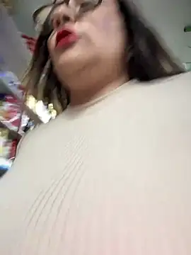 Snapshot of Sol_biglips chatting on 9, 1, 2025 Sol biglips online show from 9, 1, 2025