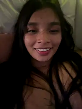 Snapshot of AllegraFiore chatting on 2, 12, 2024 AllegraFiore online show from 2, 12, 2024