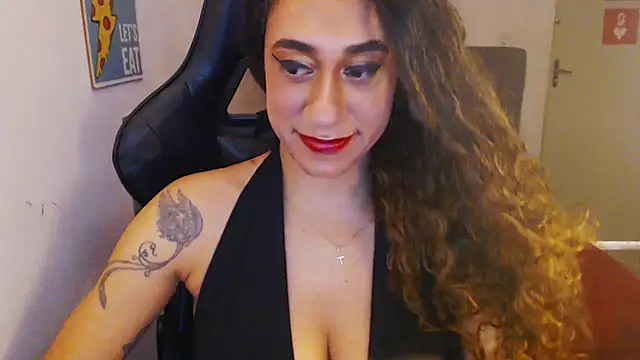 Snapshot of gauchinhaG chatting on 5, 12, 2025 gauchinhaG online show from 5, 12, 2025