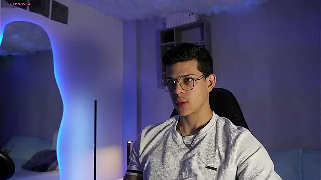 Snapshot of MarcoSullivan chatting on 19, 2, 2026 MarcoSullivan online show from 19, 2, 2026