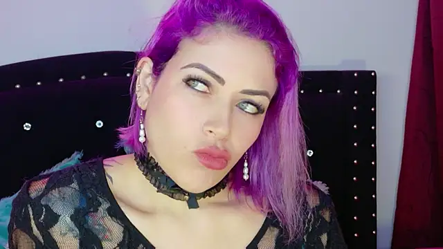 Natalia Montoya online show from 4, 5, 2026
