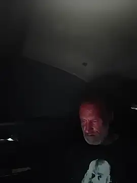 Snapshot of FloppyPickle4u chatting on 8, 2, 2026 FloppyPickle4u online show from 8, 2, 2026