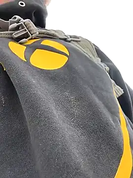 Snapshot of FloppyPickle4u chatting on 11, 2, 2026 FloppyPickle4u online show from 11, 2, 2026