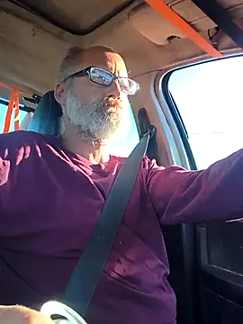 Snapshot of FloppyPickle4u chatting on 6, 3, 2026 FloppyPickle4u online show from 6, 3, 2026