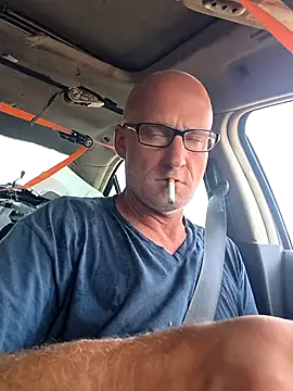 Snapshot of FloppyPickle4u chatting on 15, 3, 2026 FloppyPickle4u online show from 15, 3, 2026