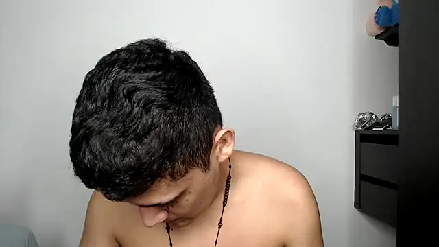 Snapshot of kaiine190 chatting on 20, 3, 2026 kaiine190 online show from 20, 3, 2026