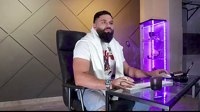 mattmasterss online show from 1, 3, 2025