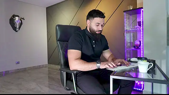 mattmasterss online show from 8, 3, 2025