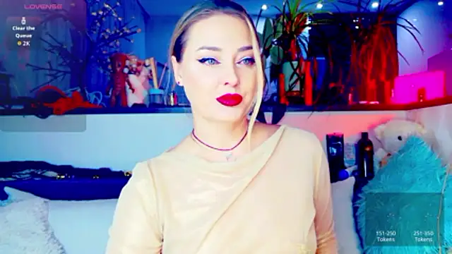 Snapshot of _JuliaSpace_ chatting on 5, 3, 2026 JuliaSpace online show from 5, 3, 2026