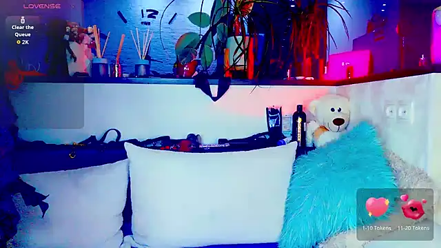 Snapshot of _JuliaSpace_ chatting on 12, 3, 2026 JuliaSpace online show from 12, 3, 2026