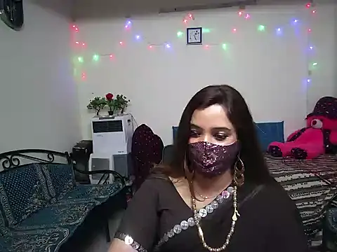 Arushisingh8888 online show from 12, 12, 2024