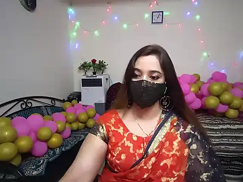 Arushisingh8888 online show from 15, 12, 2024