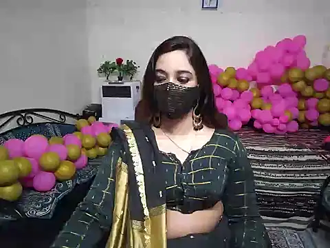 Arushisingh8888 online show from 17, 12, 2024