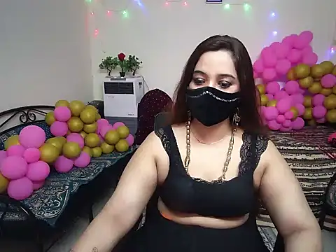 Arushisingh8888 online show from 18, 12, 2024