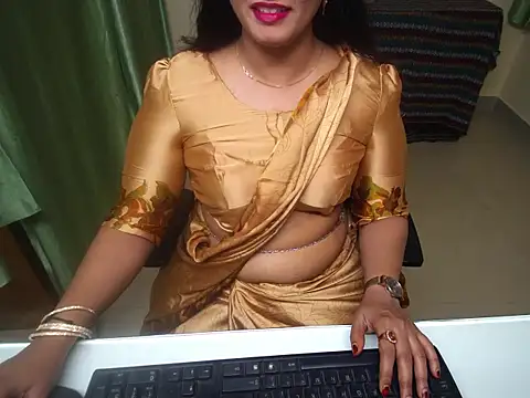 Arushisingh8888 online show from 13, 10, 2025