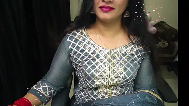 Arushisingh8888 online show from 17, 5, 2026