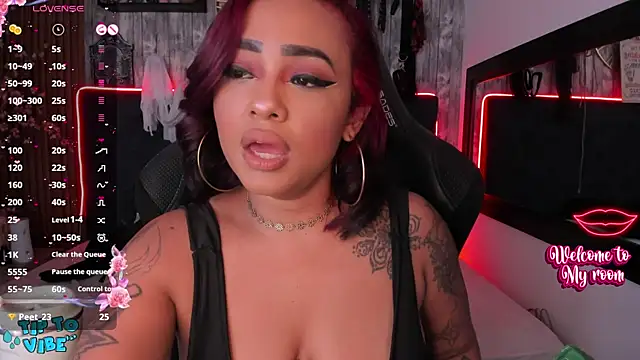 Neko Misaki online show from 1, 2, 2025