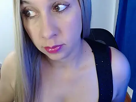 Snapshot of Dana_idagiraldo37 chatting on 8, 1, 2026 Dana idagiraldo37 online show from 8, 1, 2026