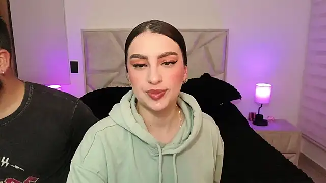 teseo and afroditha  online show from 15, 3, 2026