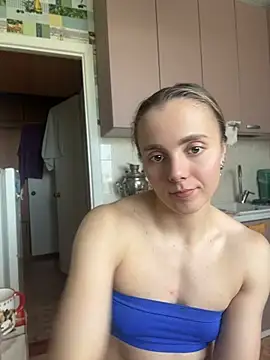 AlisaKissss online show from 13, 5, 2026