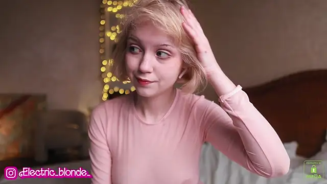 electric babe online show from 7, 3, 2025