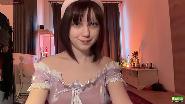 Snapshot of electric_babe chatting on 19, 3, 2026 electric babe online show from 19, 3, 2026