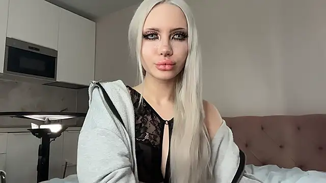 diaqua online show from 4, 4, 2026