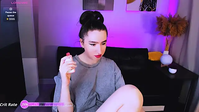 Snapshot of Lily_xBabe chatting on 4, 7, 2026 Lily xBabe online show from 4, 7, 2026
