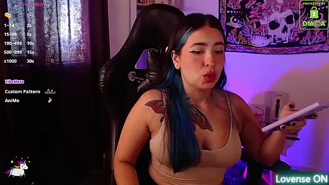 Snapshot of sweetcoralinee chatting on 25, 9, 2025 sweetcoralinee online show from 25, 9, 2025