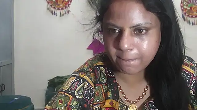 Sexy komolika online show from 28, 3, 2026