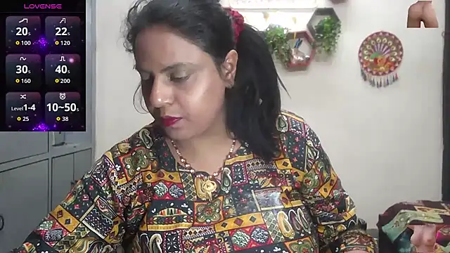 Sexy komolika online show from 14, 4, 2026