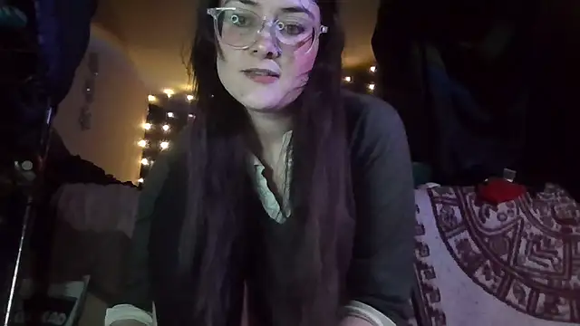 Snapshot of EyaDivine1 chatting on 12, 1, 2025 EyaDivine1 online show from 12, 1, 2025