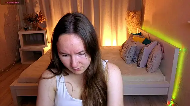 Snapshot of Little_doll_meow chatting on 1, 10, 2025 Little doll meow online show from 1, 10, 2025