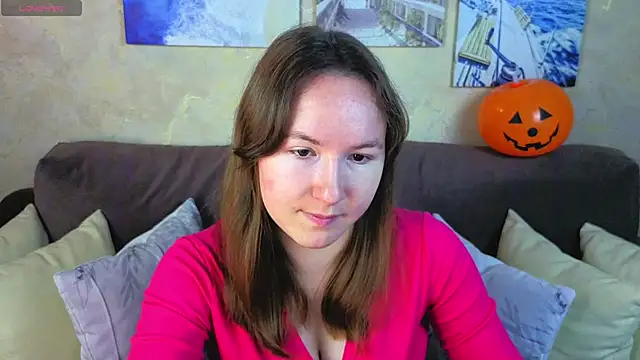 Snapshot of Little_doll_meow chatting on 22, 10, 2025 Little doll meow online show from 22, 10, 2025