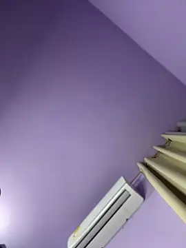 Snapshot of emiss_ chatting on 24, 2, 2026 emiss online show from 24, 2, 2026