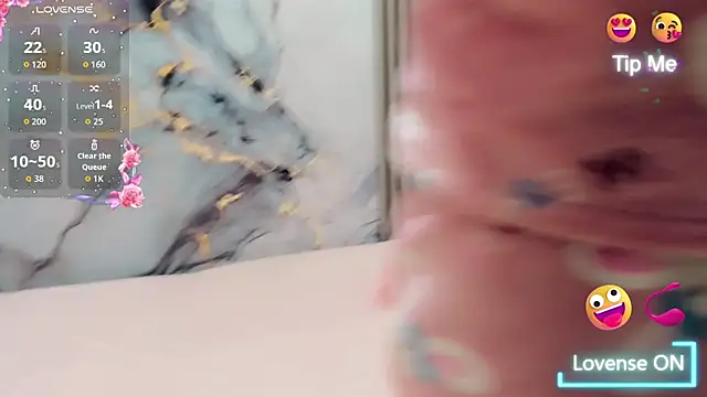 Snapshot of Rubi_30 chatting on 15, 12, 2025 Rubi 30 online show from 15, 12, 2025