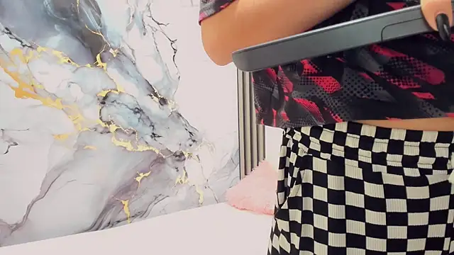 Snapshot of Rubi_30 chatting on 17, 12, 2025 Rubi 30 online show from 17, 12, 2025