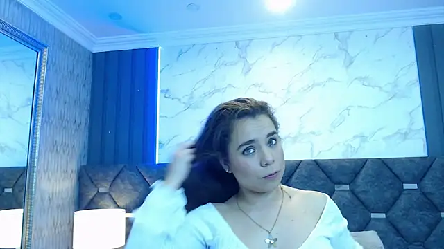 Snapshot of ThaniaJones chatting on 13, 3, 2025 ThaniaJones online show from 13, 3, 2025