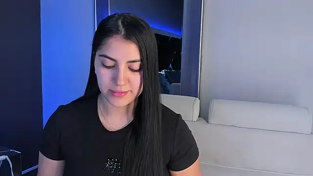 PaulinaDuarte online show from 9, 10, 2025