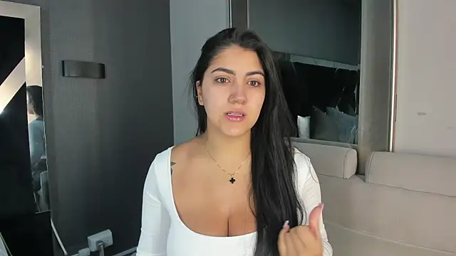 PaulinaDuarte online show from 16, 4, 2026