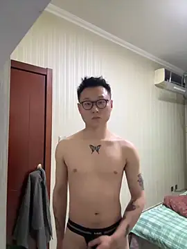 Snapshot of Eric246 chatting on 5, 3, 2026 Eric246 online show from 5, 3, 2026