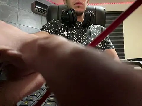 Vergasil2000 online show from 20, 3, 2025