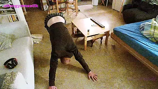 Snapshot of BongChannel chatting on 11, 1, 2025 BongChannel online show from 11, 1, 2025