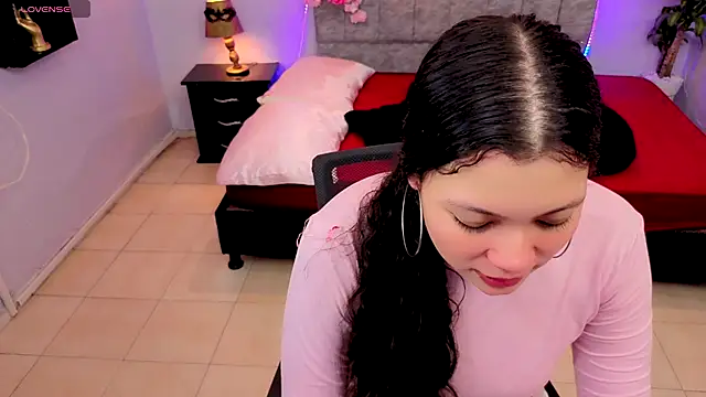 Snapshot of Lana_stone_ chatting on 18, 10, 2025 Lana stone online show from 18, 10, 2025