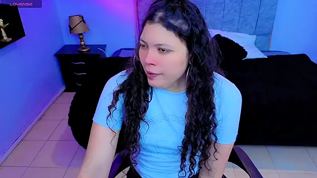 Snapshot of Lana_stone_ chatting on 28, 10, 2025 Lana stone online show from 28, 10, 2025