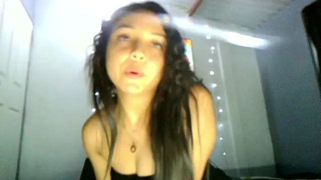 linzeysmith4 online show from 14, 3, 2026